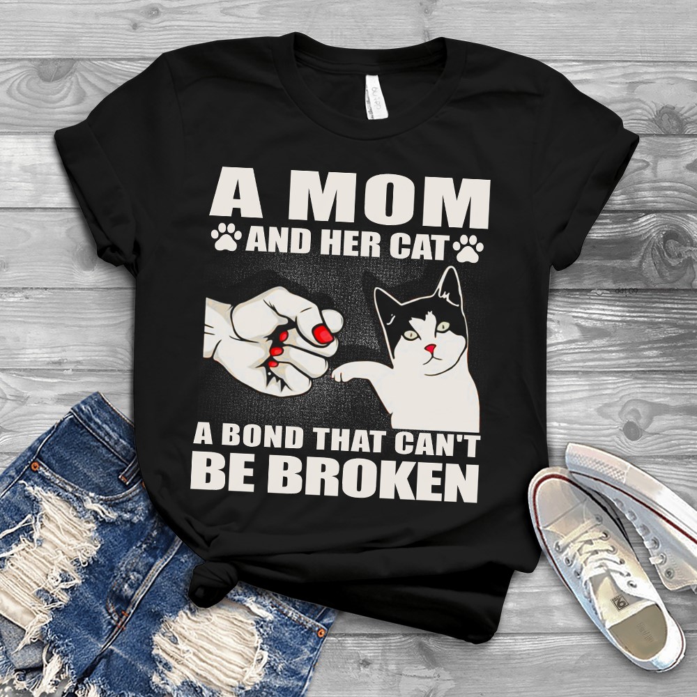 A mom and her cat a bond that can't be broken