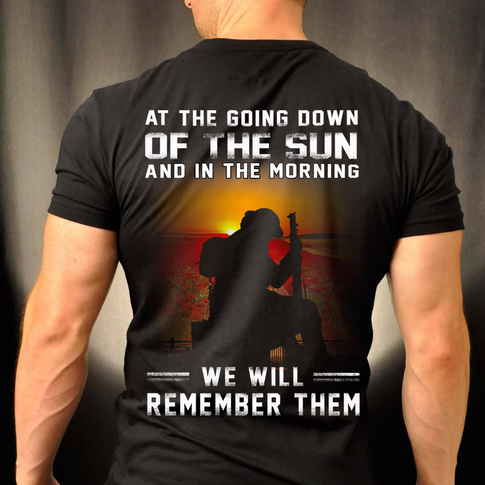 At the going down of the sun and in the morning we well remember - Soldier