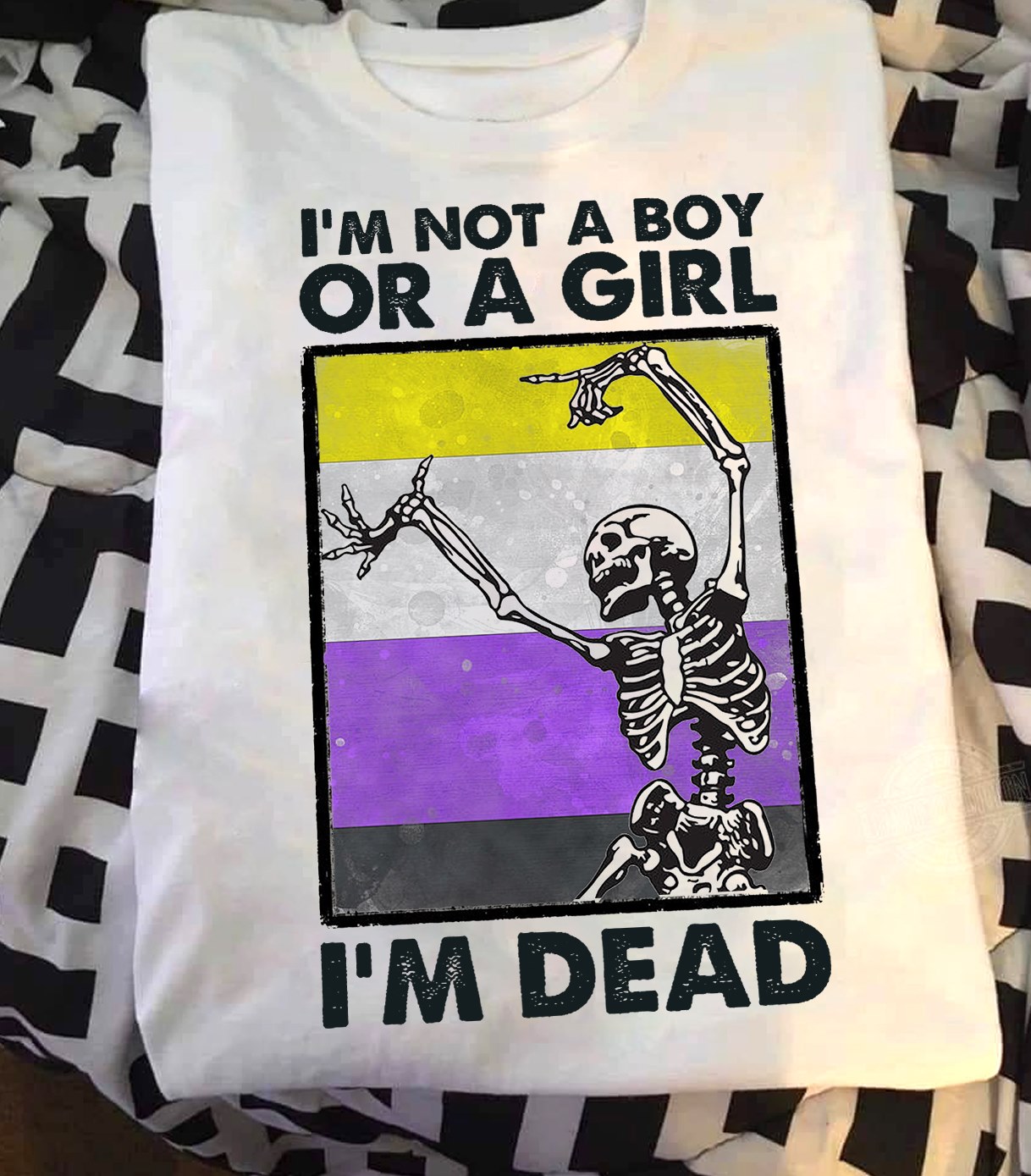 I'm not a boy or a girl I'm dead - Skullcap