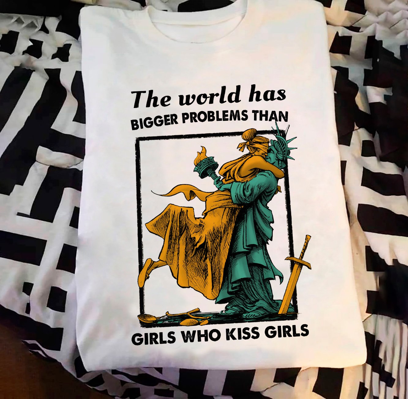 The world has bigger problems than girls who kiss girls - Statue of Liberty