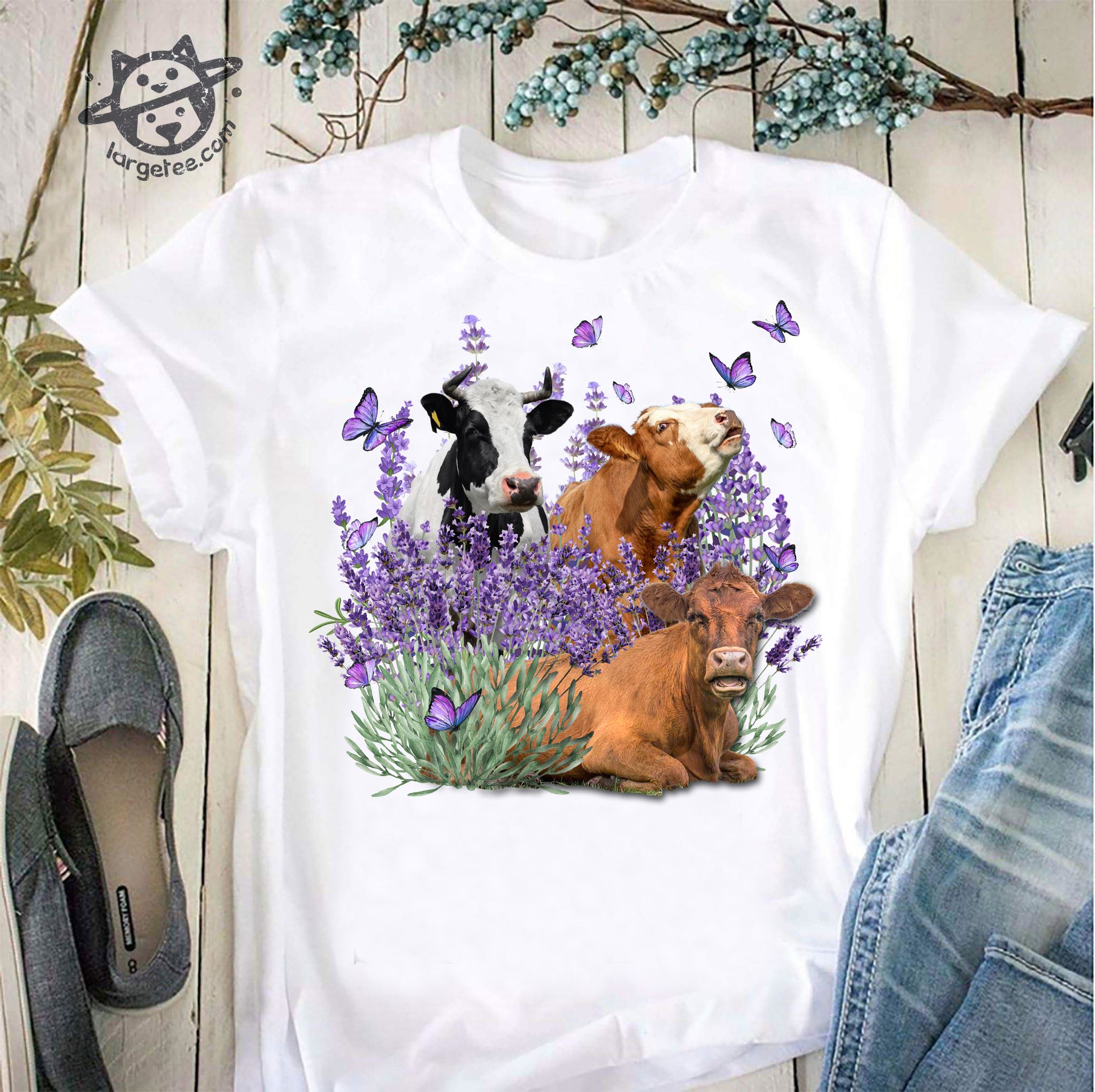 Cow lover - Cow and butterflies