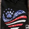 Dog footprint and america flag