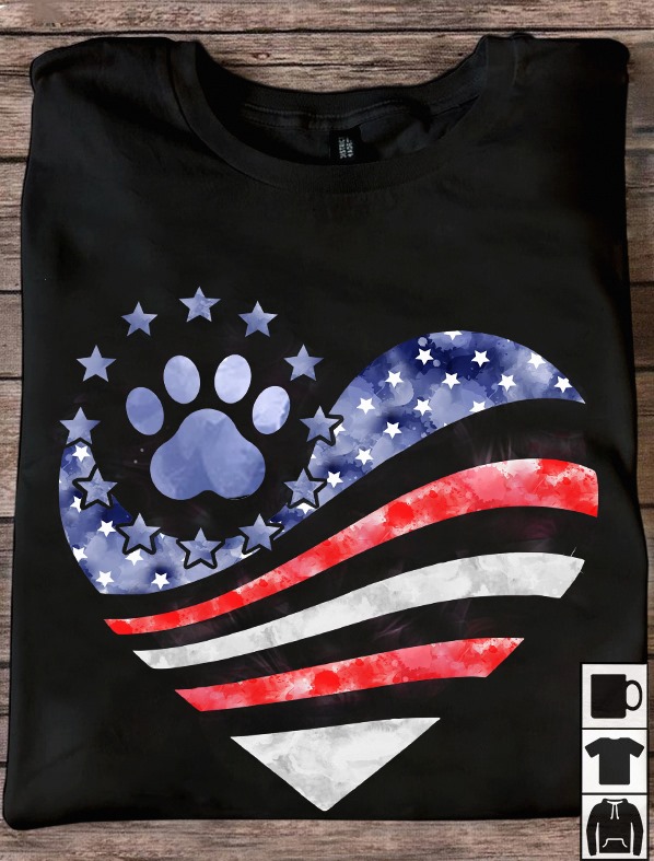 Dog footprint and america flag