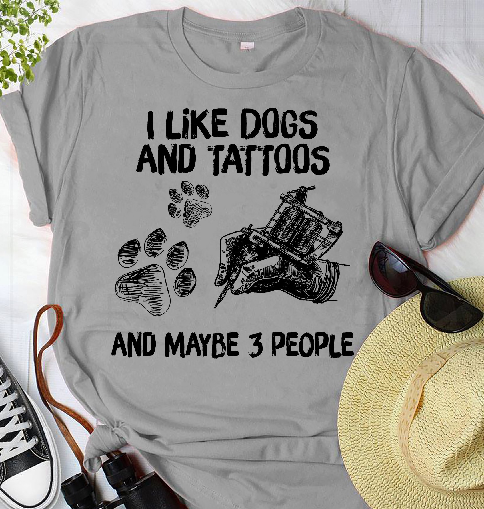 I like dogs and tattoos and may 3 people - Tattoos lover