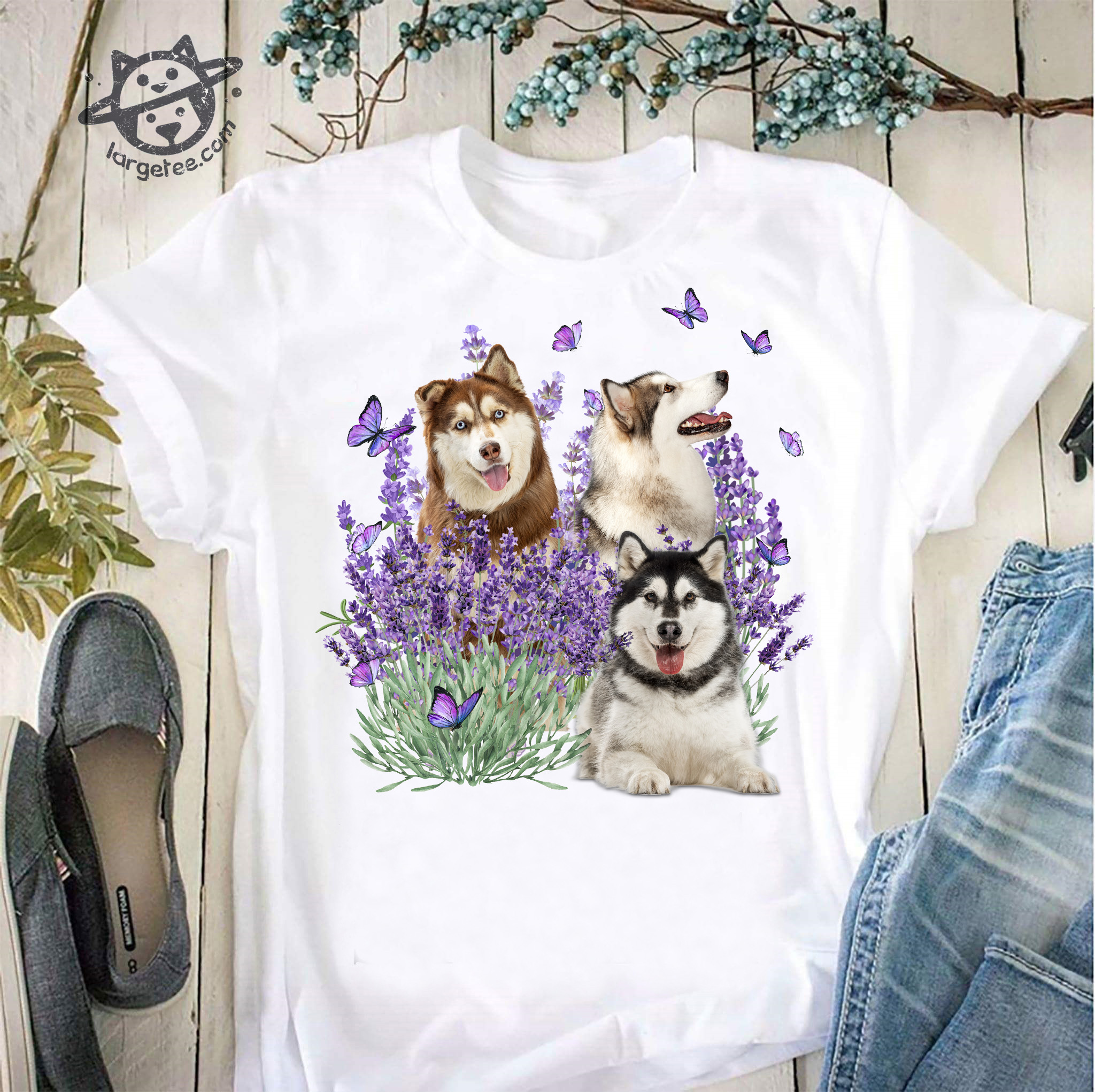Alaska dog and butterflies - Dog lover