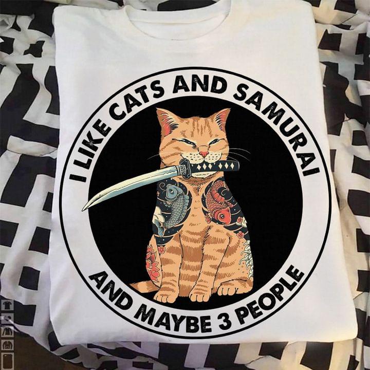 I like cats and samurai and maybe 3 people - Samurai cat, cat lover