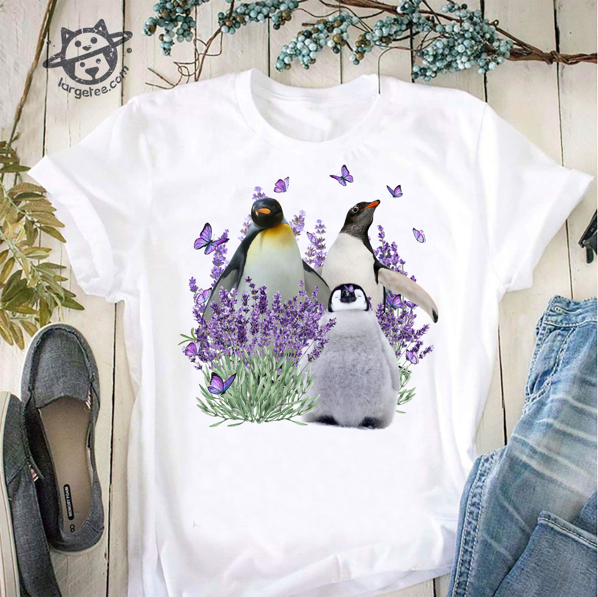 Penguin and butterflies - Cute penguin, penguin lover T-shirt