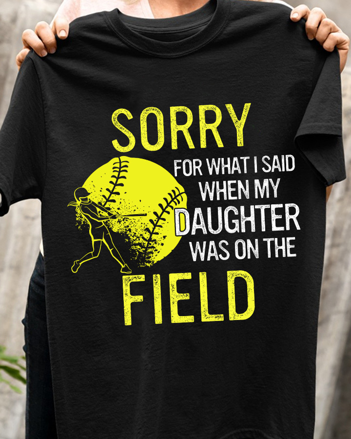 Sorry for what I said when my daughter was on the field - Girl playing baseball
