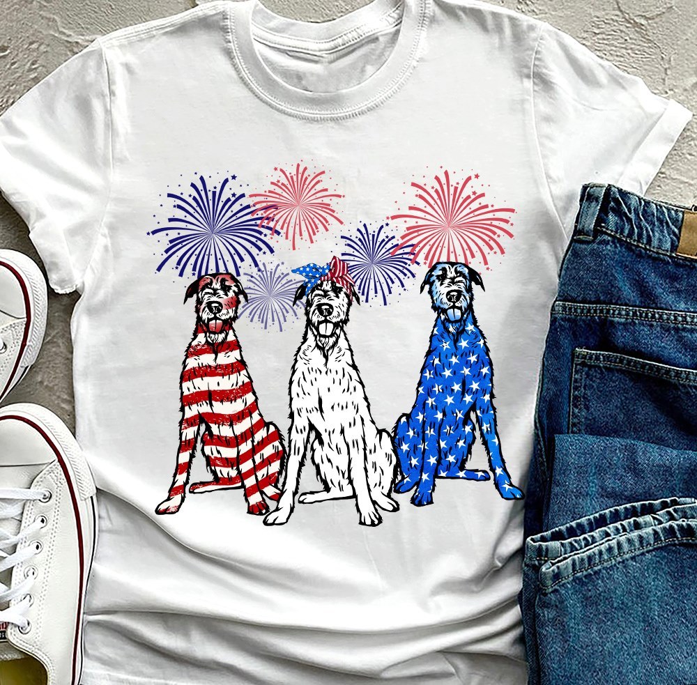 Tramp dog breed and America flag - Dog lover