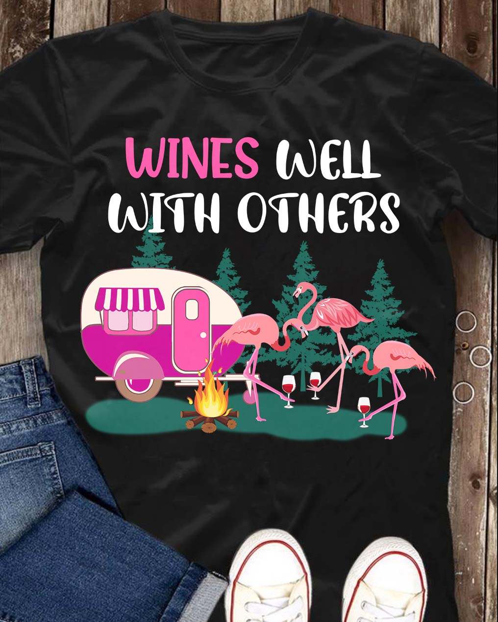 Camping Flamingo - Wines well with others