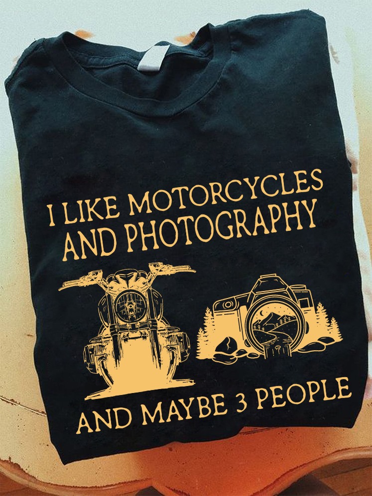 Motorcycles Photography – I like motorcycles and photography and mabe 3 people