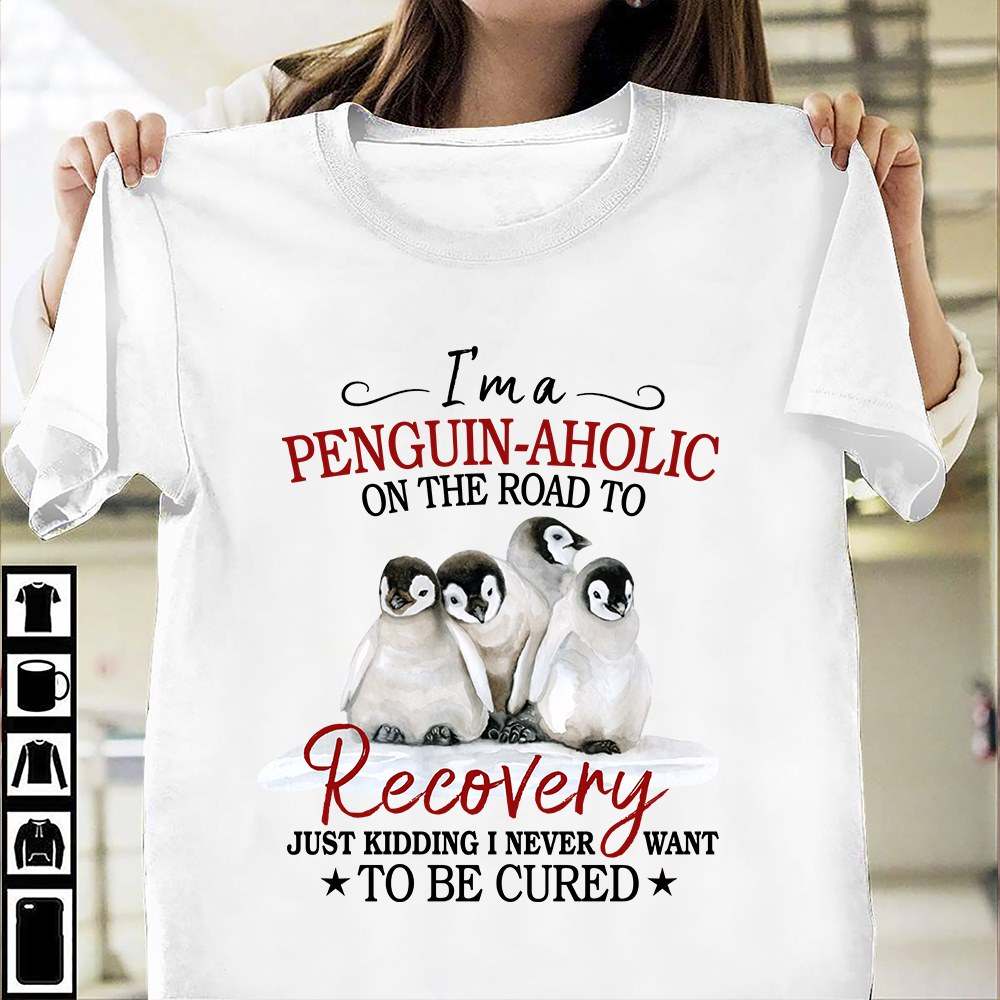 Penguin Lover - I'm a penguin aholic on the road to recovery jiust kidding i never want to be cured