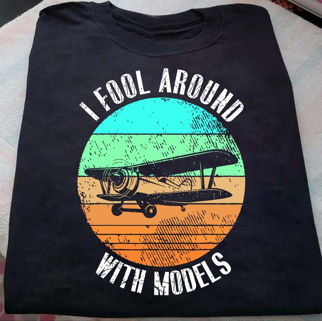 Vintage Airplane - I fool around with models