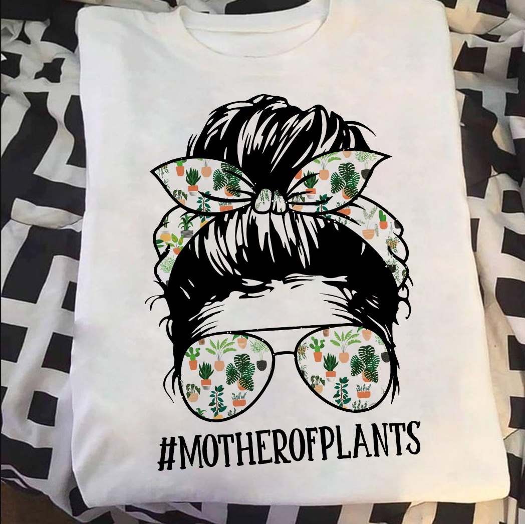 Plants Woman - Mother of plants