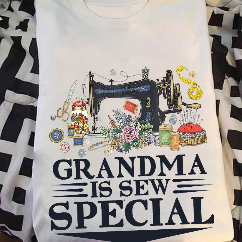Colorful Sewing - Grandma is sew special