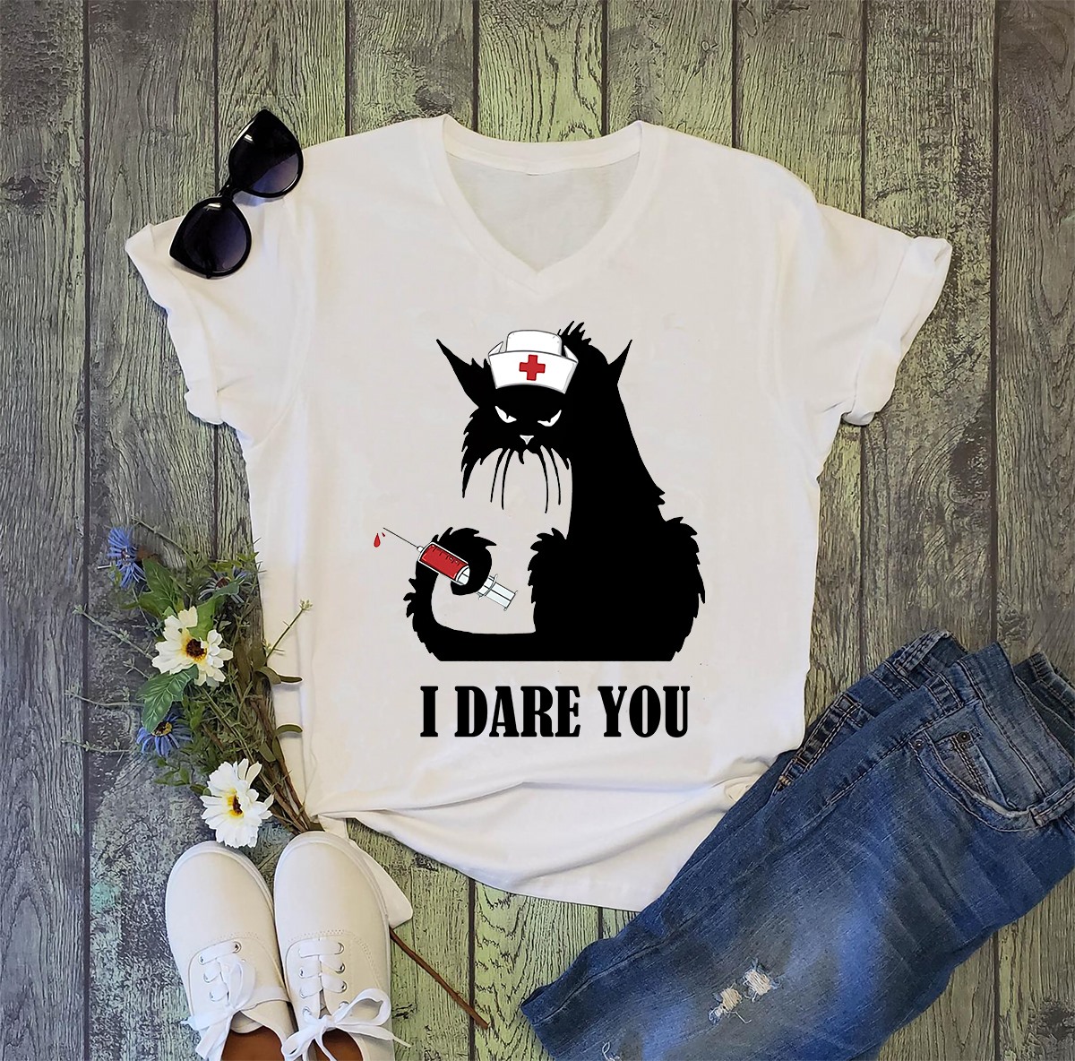 I dare you - Nurse and cat, nurse the job