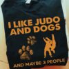 I like Judo and dogs and maybe 3 people - Dog paws