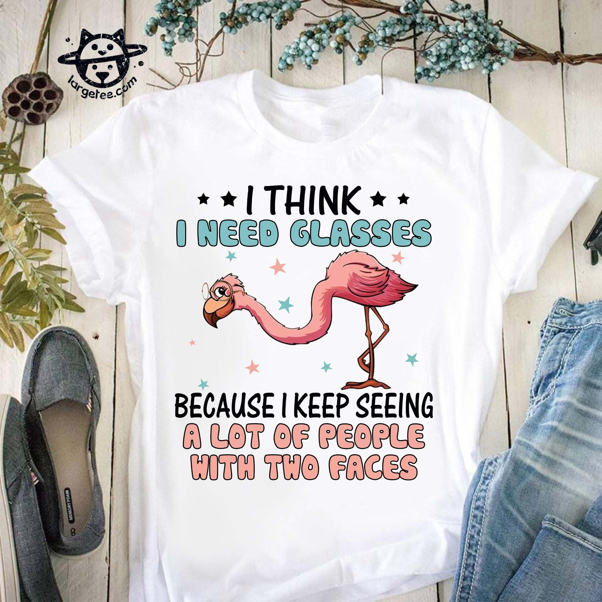 I think I need glasses because I keep seeing a lot of people with two faces - Flamingo with glasses