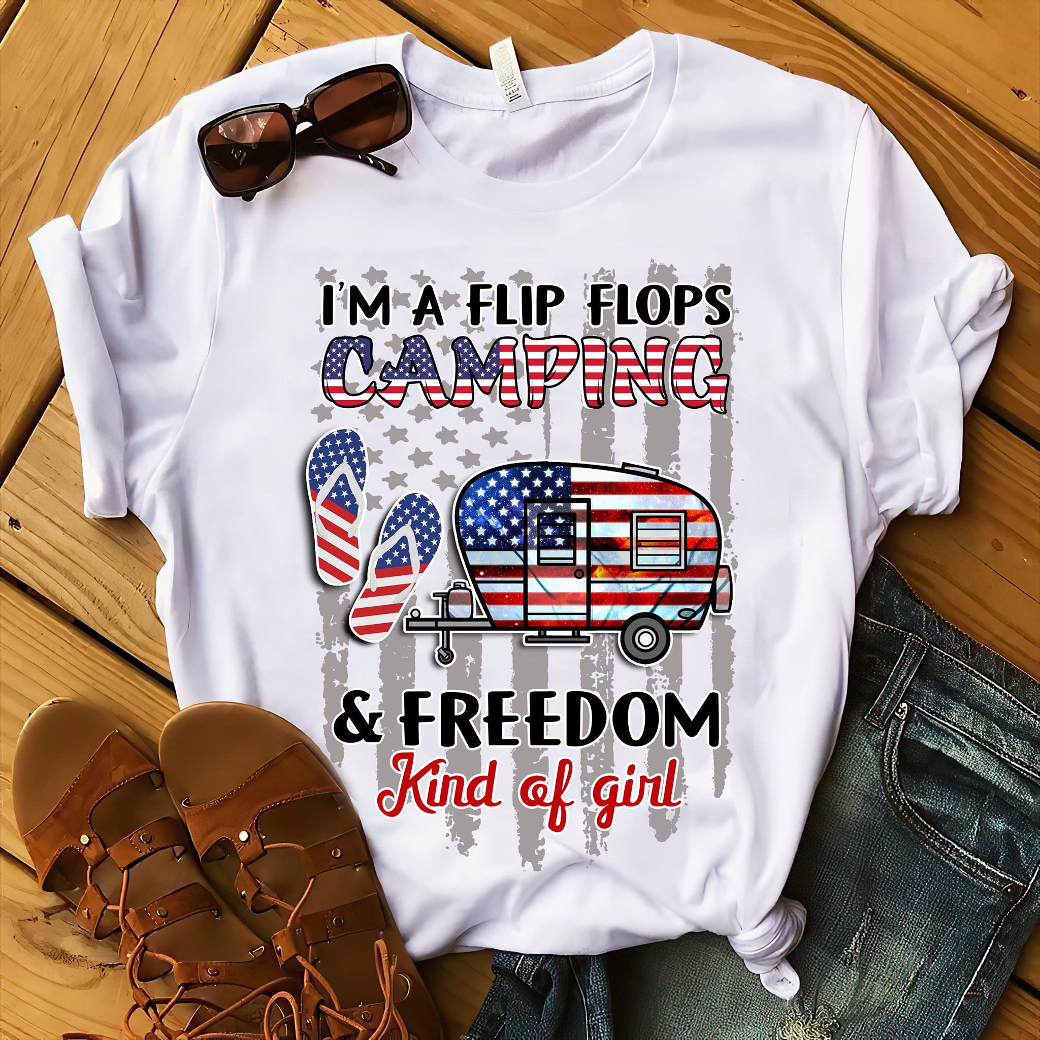 I'm a flip flops camping and freedom kind of girl - Girl love camping, camping car