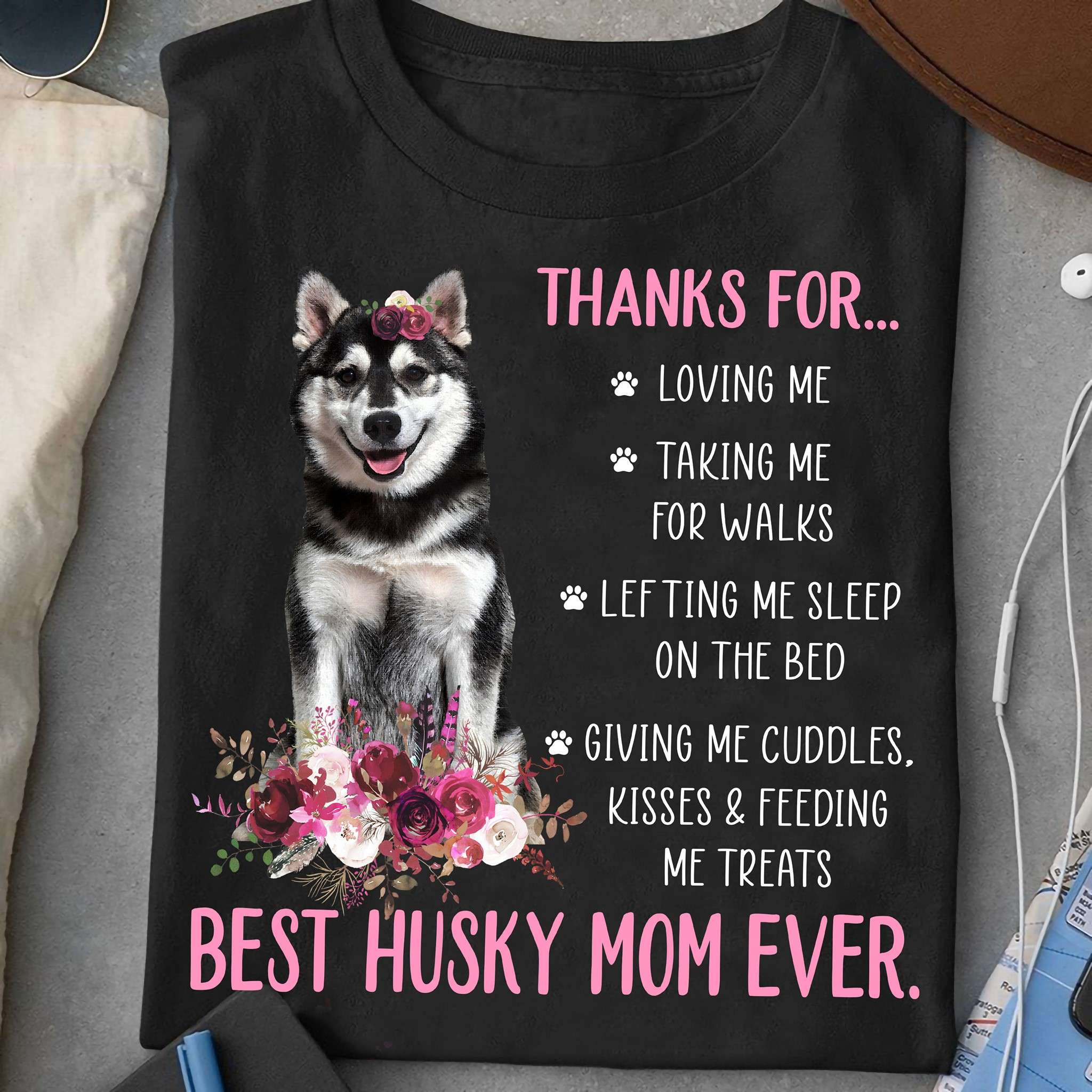 Pomsky Dog - Thanks for loving me taking me for walks lefting me sleep on the bed best husky mom ever