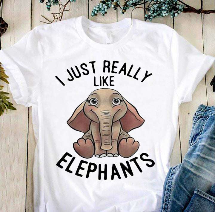 I just really like elephants - Gorgeous elephant, elephant lover