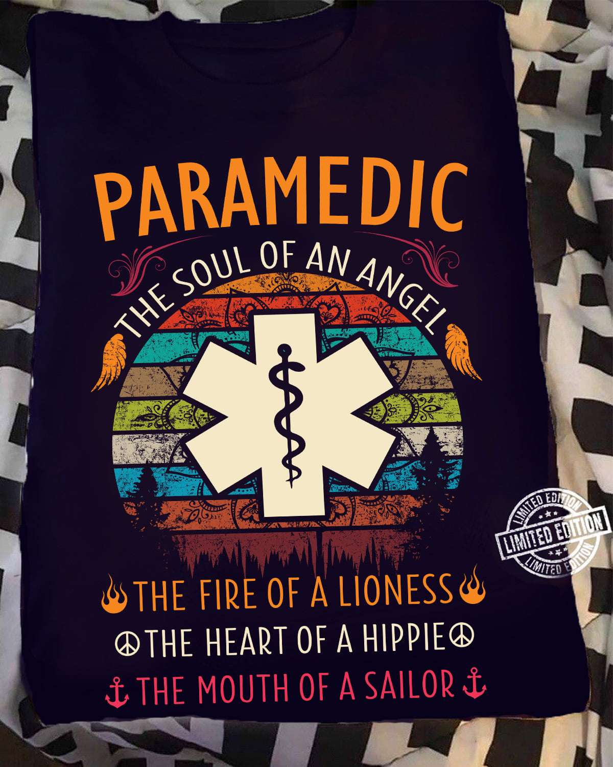 Paranedic The Jobs - Paramedic the soul of an angel the fire of a lioness