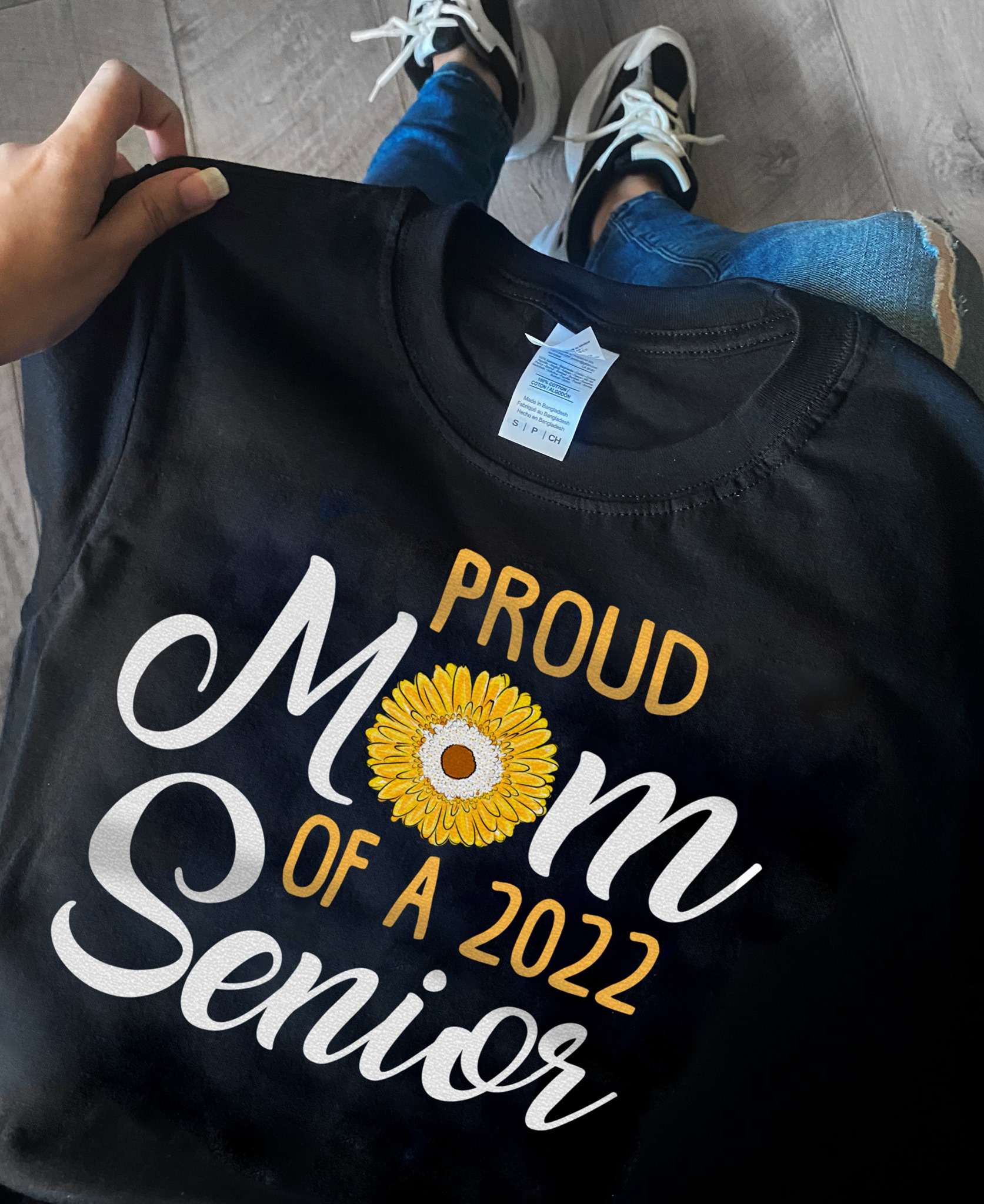 Proud mom of a 2022 senior