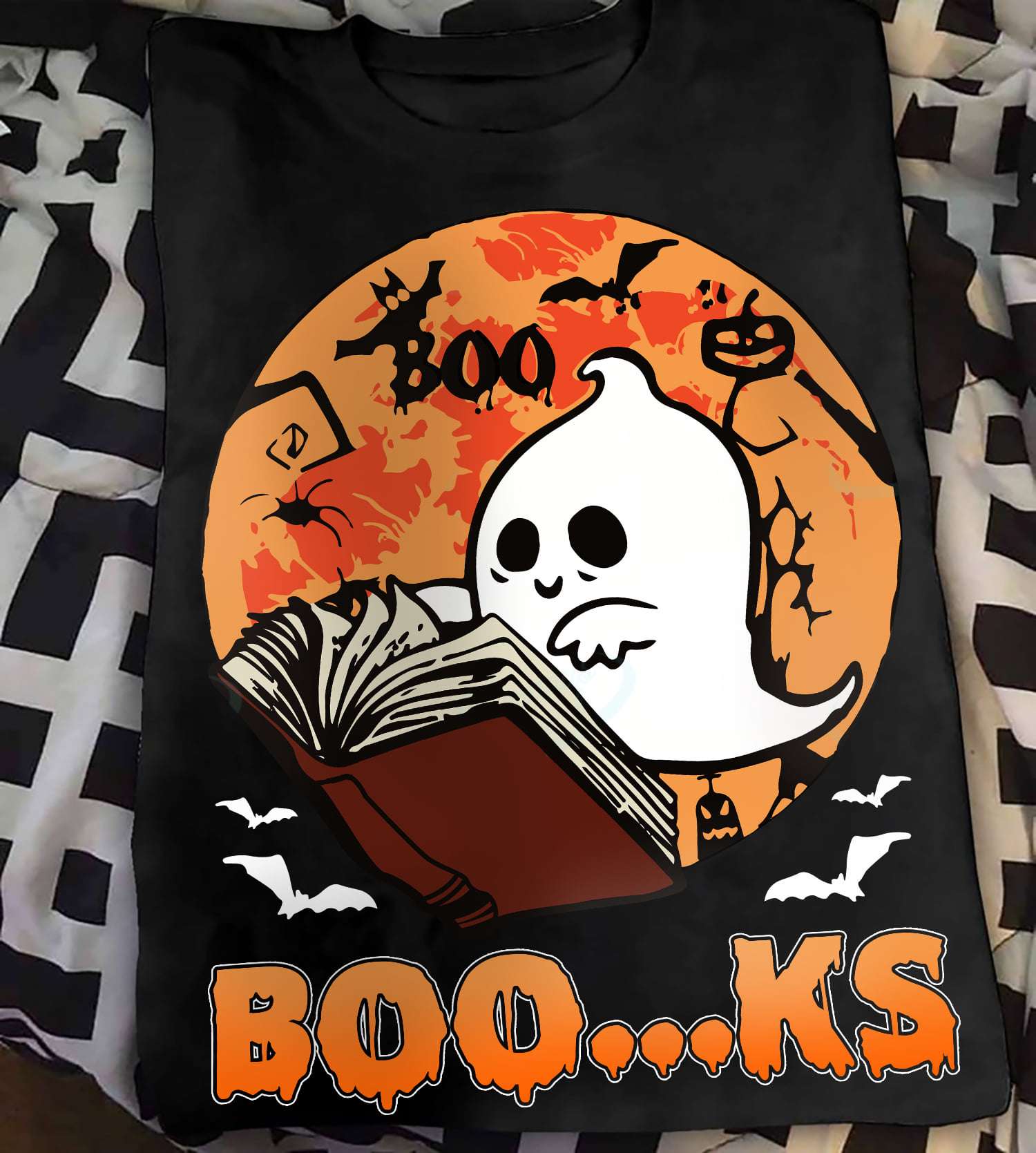 Books ghost - White ghost reading books, halloween ghost costume
