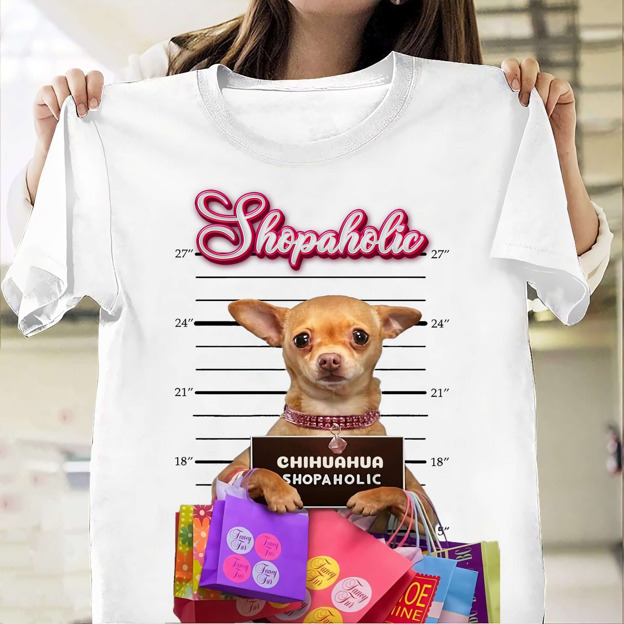 Chihuahua shopaholic - Love shopping Chihuahua, Chihuahua dog lover