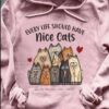Every life should have nice cats - Many cats, nice cat family