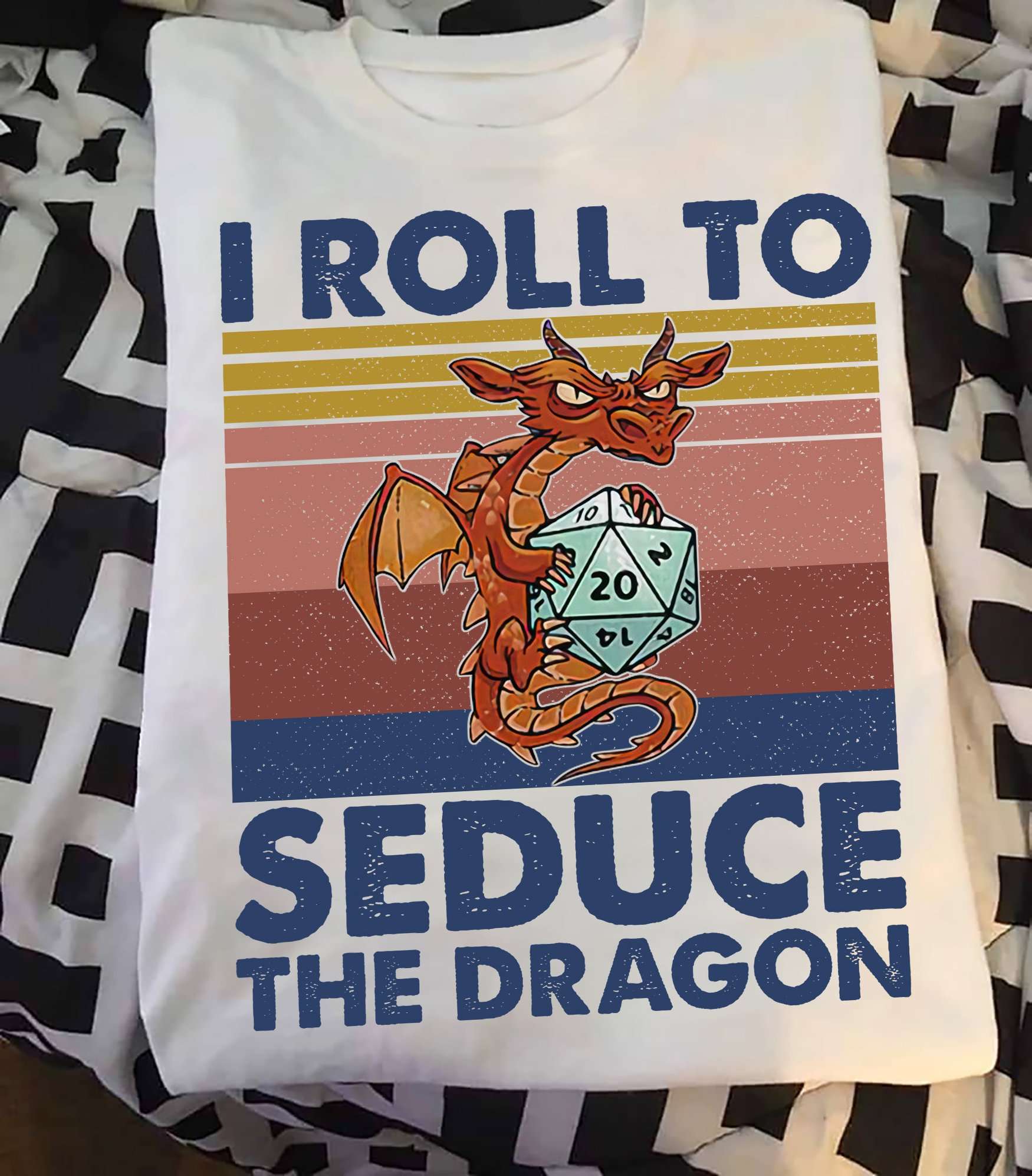 I roll to seduce the dragon - Roll initiative, dragon rolling dice d&d