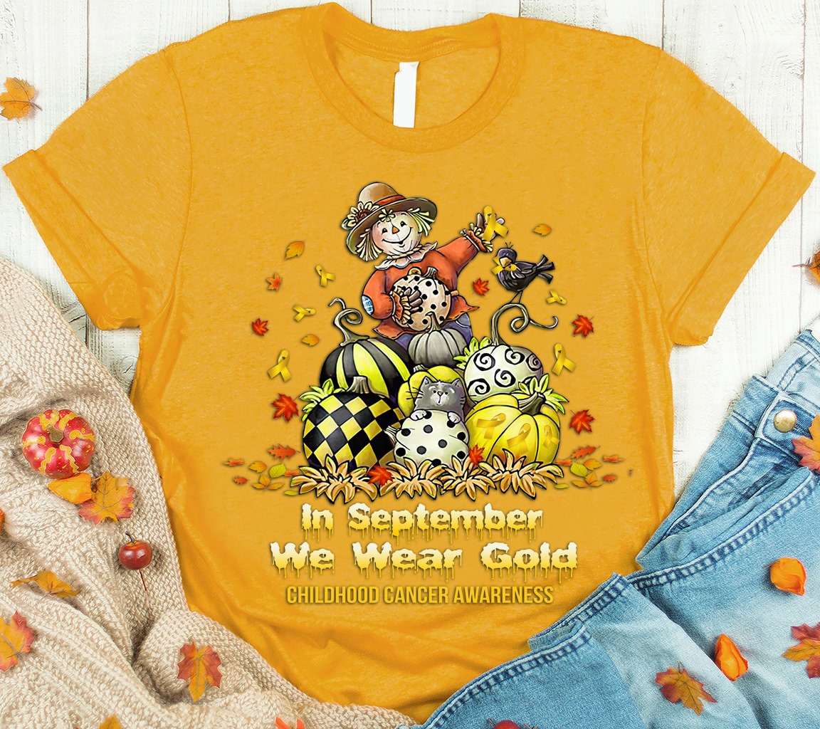 In september we wear gold - Childhood cancer awareness, Dummy and pumpkin