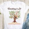 Reading is lit - Love reading book, reading on the tree