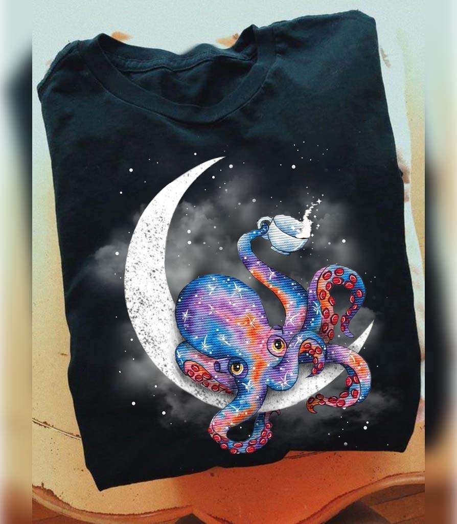 Galaxy Octopus On The Moon - Octopus With Cup Of Water, Octopus Lover