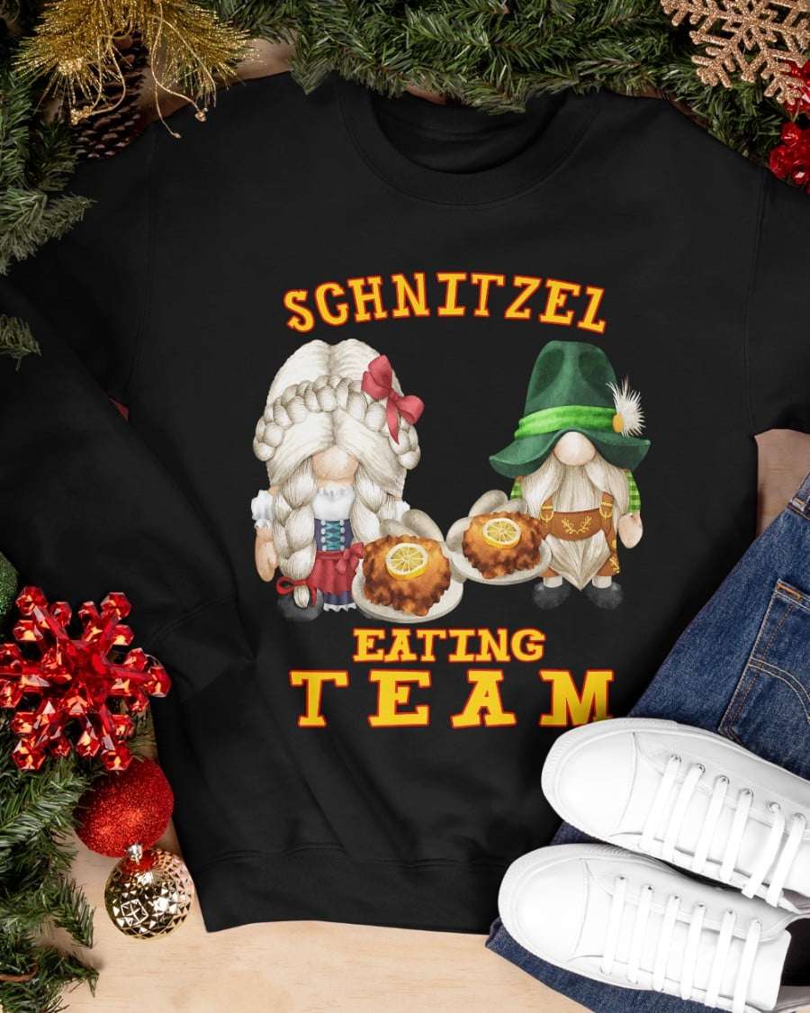 Gnomes With Schnitzel,Gnomes Gluttony - Schnitzel eating team