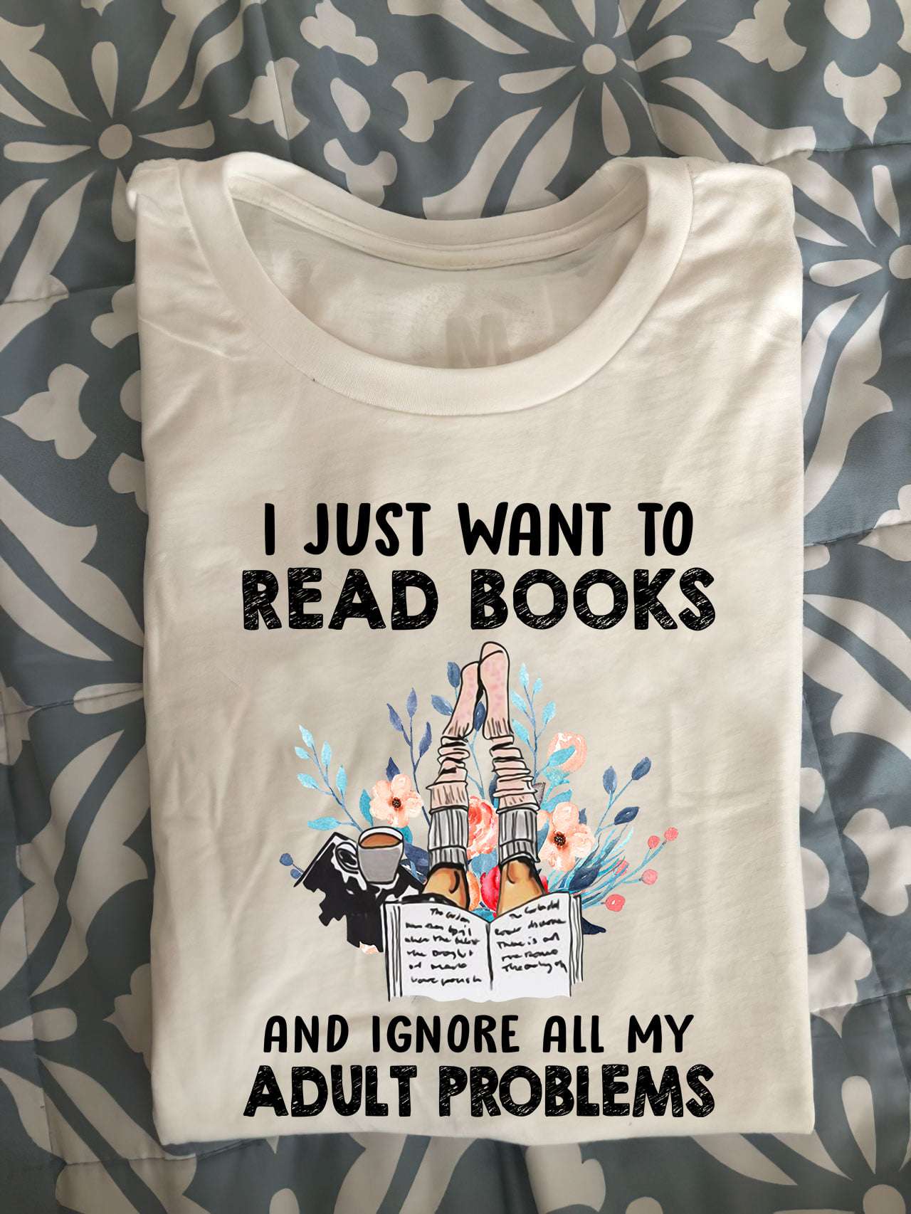 Girl Love Book - I just want to read books and ignore all my adult problems