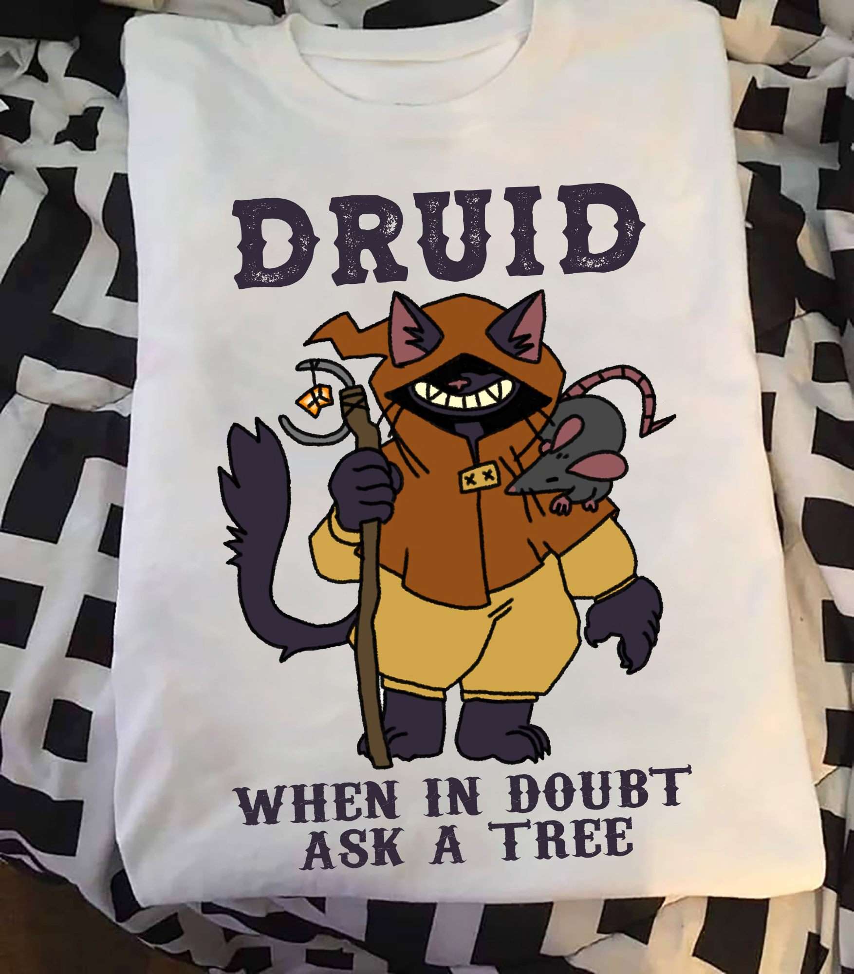 Druid when in doubt ask a tree - Cat and rat Druid, Dungeons and Dragon
