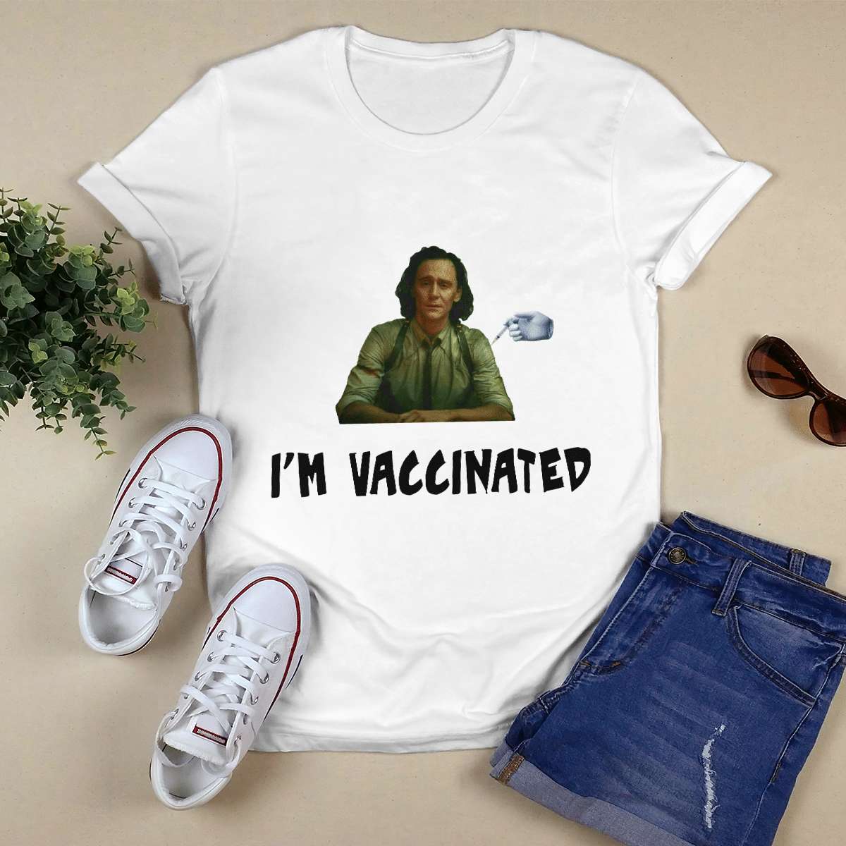 I'm vaccinated - Tom Hiddleston vaccinated, get vaccinated people