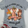 Just an october girl who loves fall - Fall the wonderful time, october fall girl
