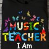 Music Teacher - Teaching music the job, educational job