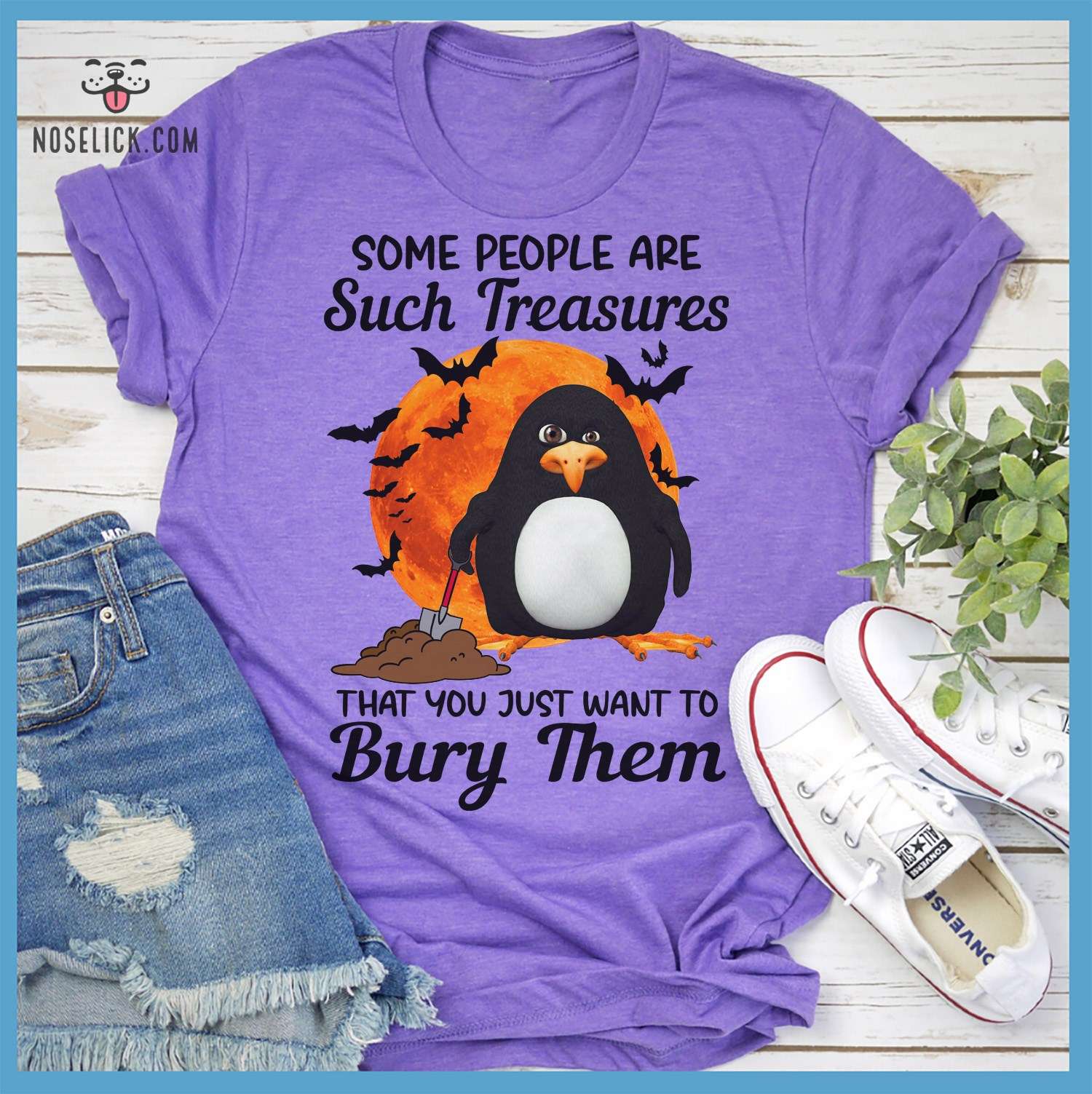 Some people are such treasures that you just want to bury them - Digging hole penguin, bury treasures