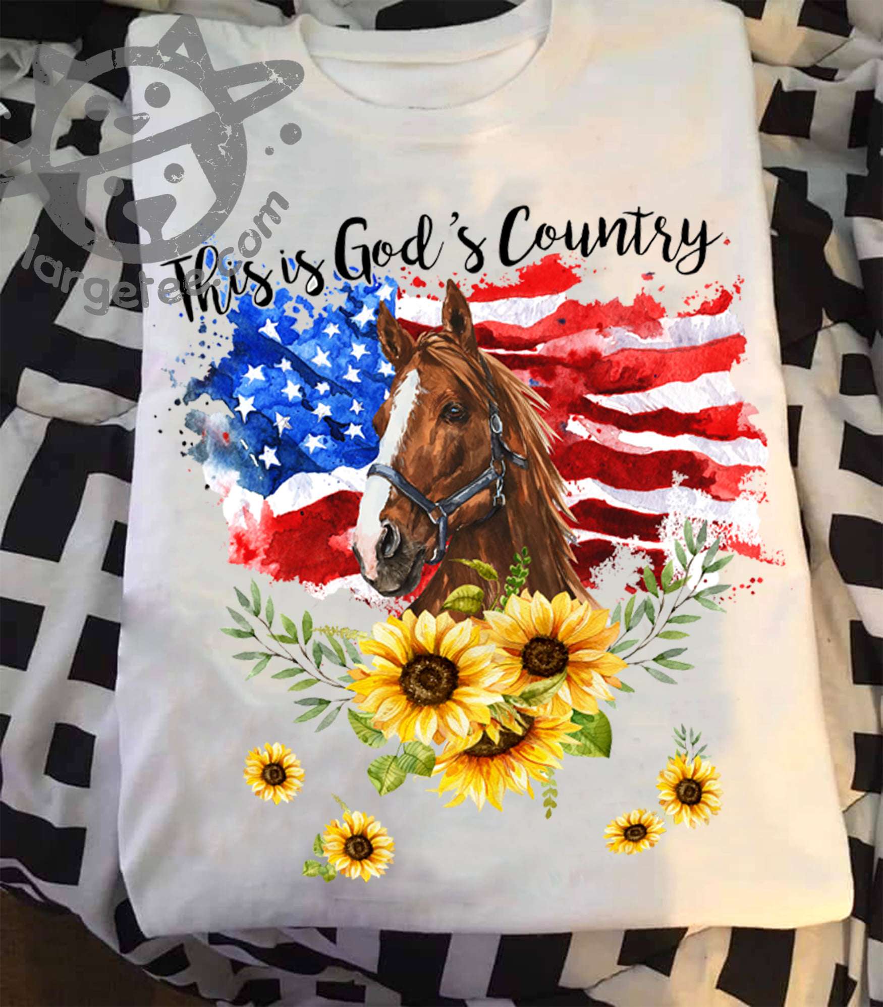 This is god's country - America nation under god, American loves horses