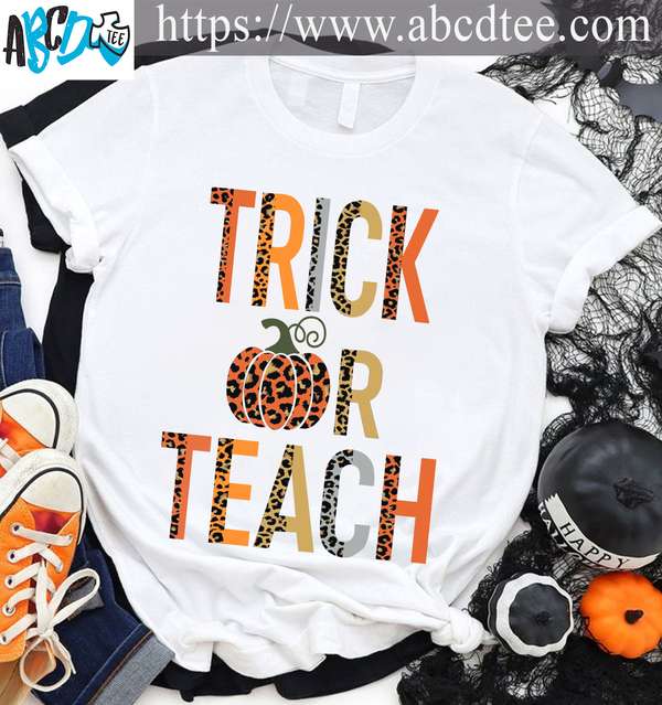 Trick or teach - Halloween teacher, trick or treat game