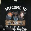 Welcome to the Bitch barn - Horses barn, horse the animal with sunglasses