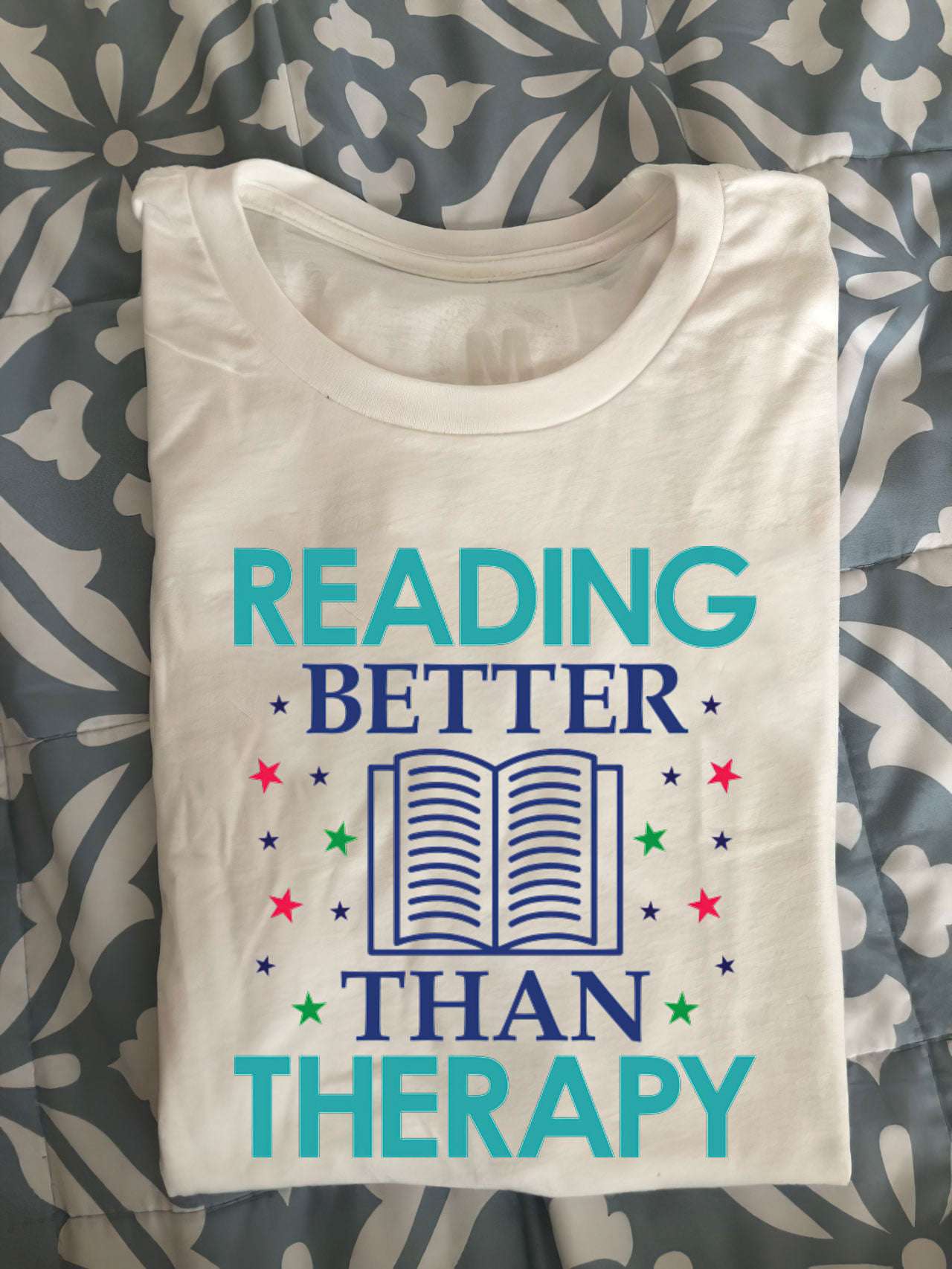 The Bookaholic - Reading better than therapy