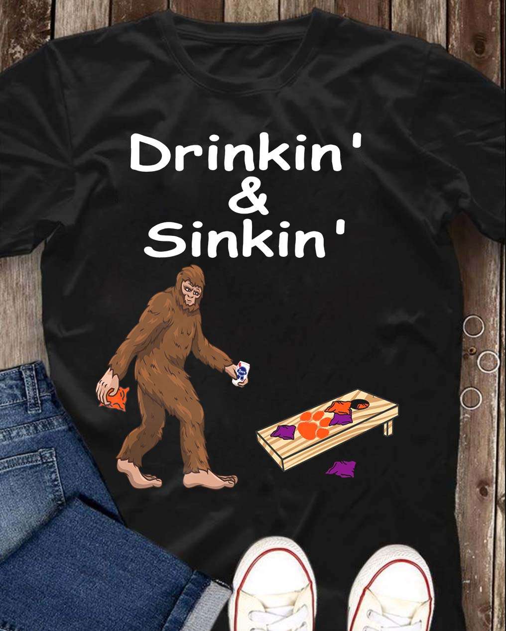 Gibbon Drink Beer And Corrnhole Game - Drinkin' And Sinkin'