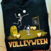 Volleyween skull volleyballer - Skull playing volleyball, gift for Halloween