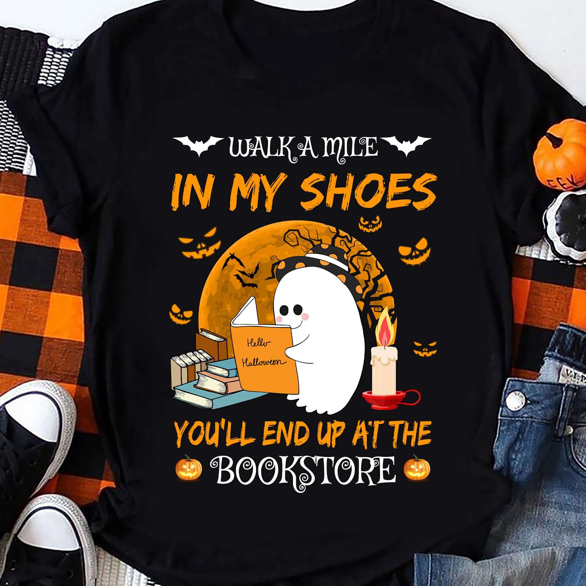 Walk a mile in my shoes, you'll end up at the bookstore - White boo reading books, Halloween gift for bookaholic