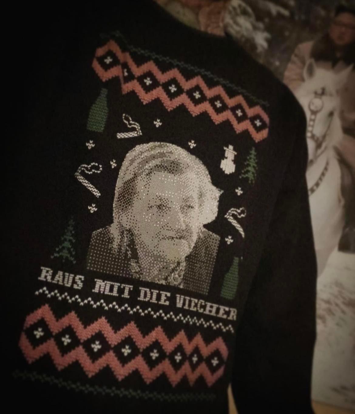 Familie Ritter Ugly Christmas - Raus Mit Die Viecher Shirt, Hoodie,  Sweatshirt - FridayStuff