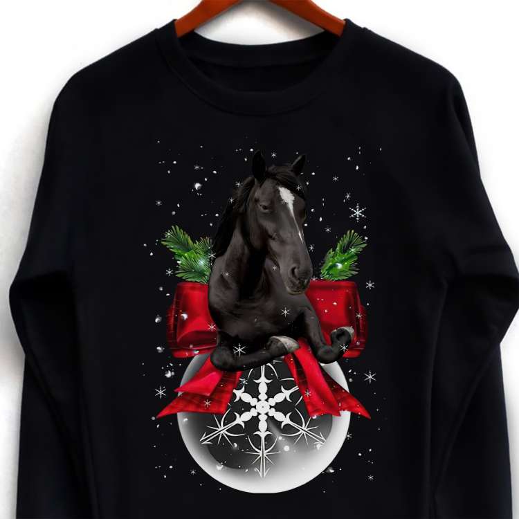 Christmas day T-shirt - Christmas and Horse, black horse graphic shirt